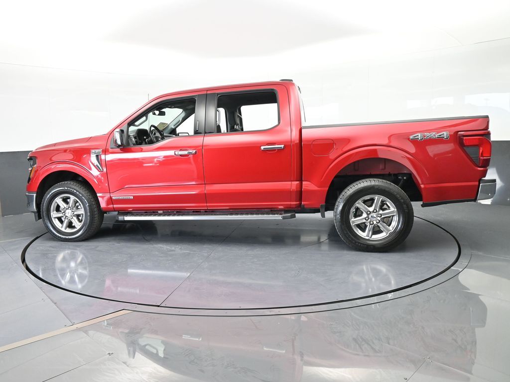 Used 2024 Red Metallic Ford XLT image 3