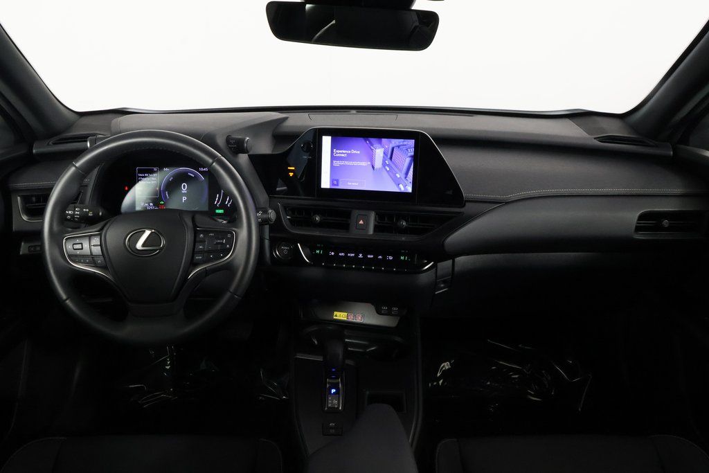 Thumbnail: 2025 Lexus UX - 8