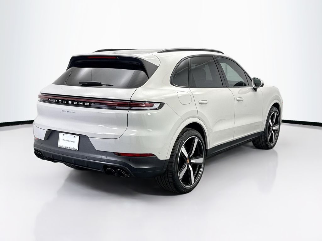 Thumbnail: 2026 Porsche Cayenne - 7