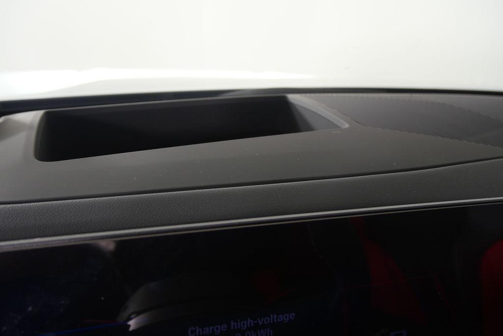 Thumbnail: 2026 BMW M5 - 21