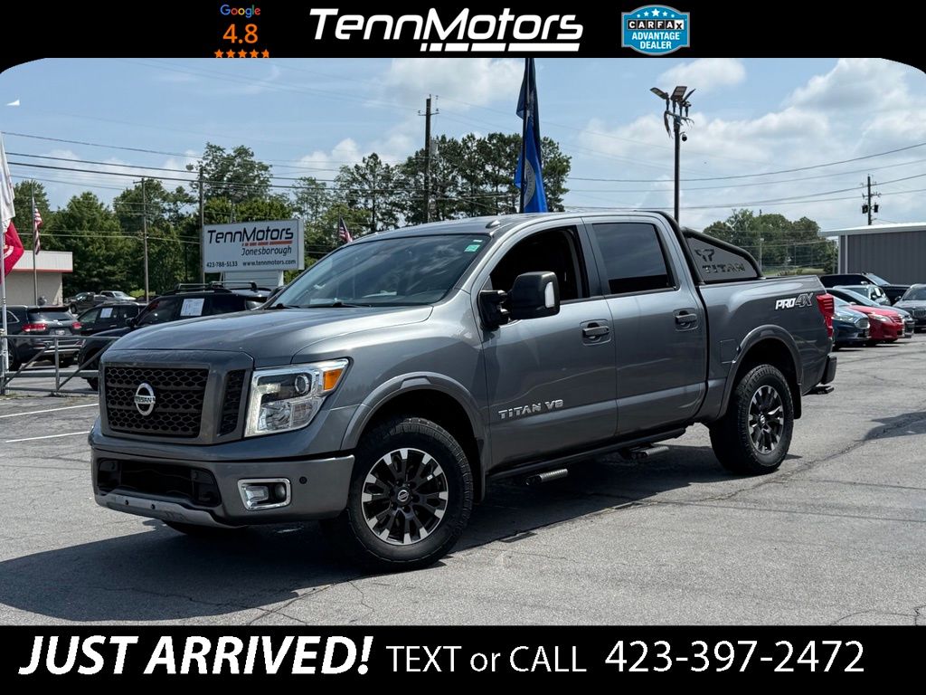 Gray (Gun Metallic) 2018 Nissan Titan Pickup Truck Four-Wheel Drive 7-Speed Automatic