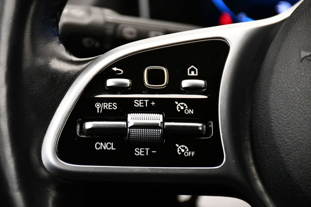 2021 Mercedes-Benz GLA 250 4MATIC 22