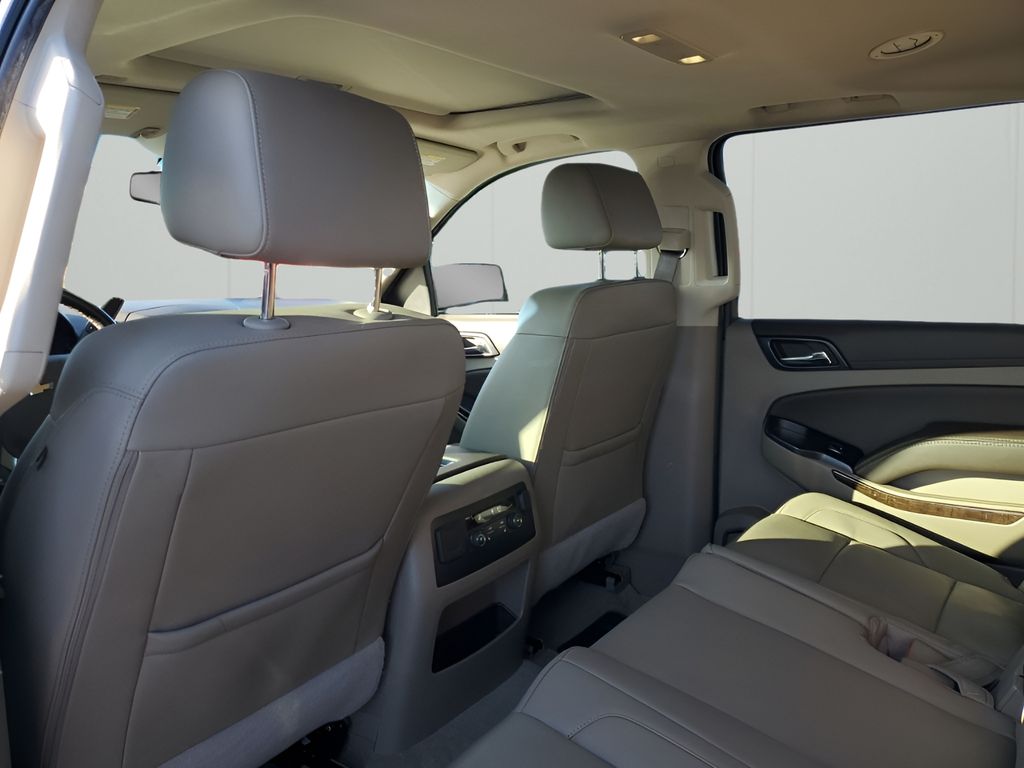 Used Car 2019 Chevrolet Suburban  Lt For Sale Under $30,000 In Austin, Texas