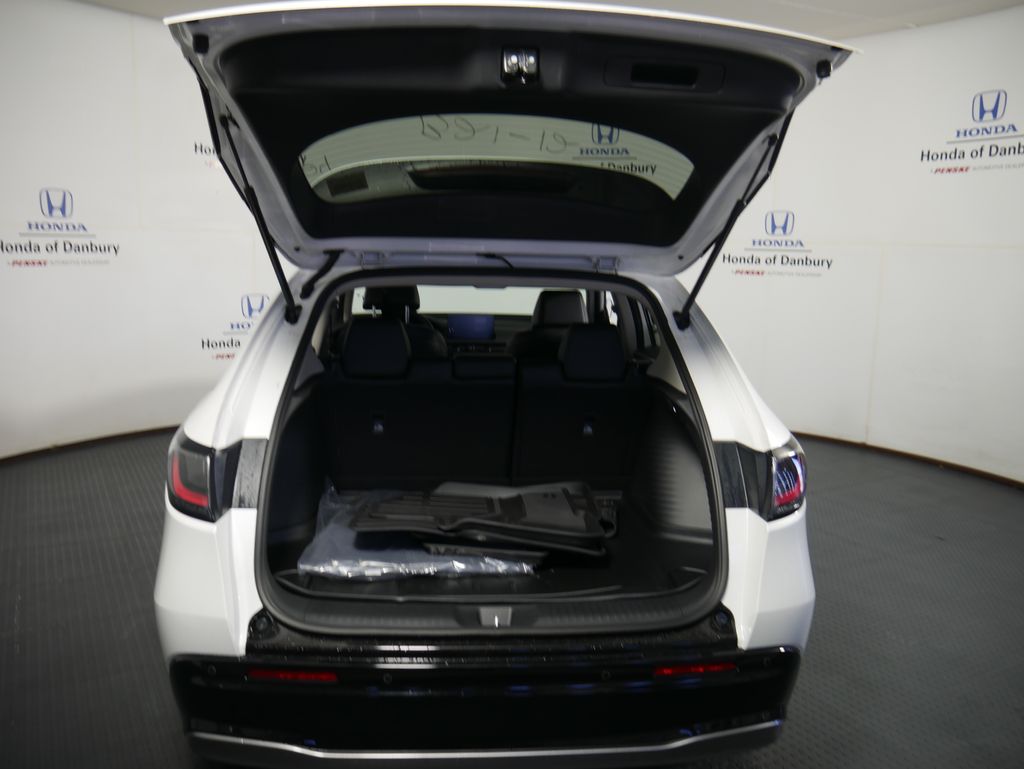 Thumbnail: 2027 Honda HR-V - 8
