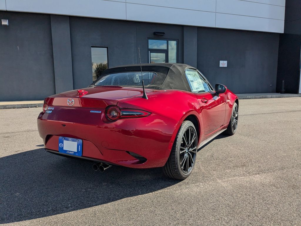 2025 Mazda MX-5 Miata Grand Touring