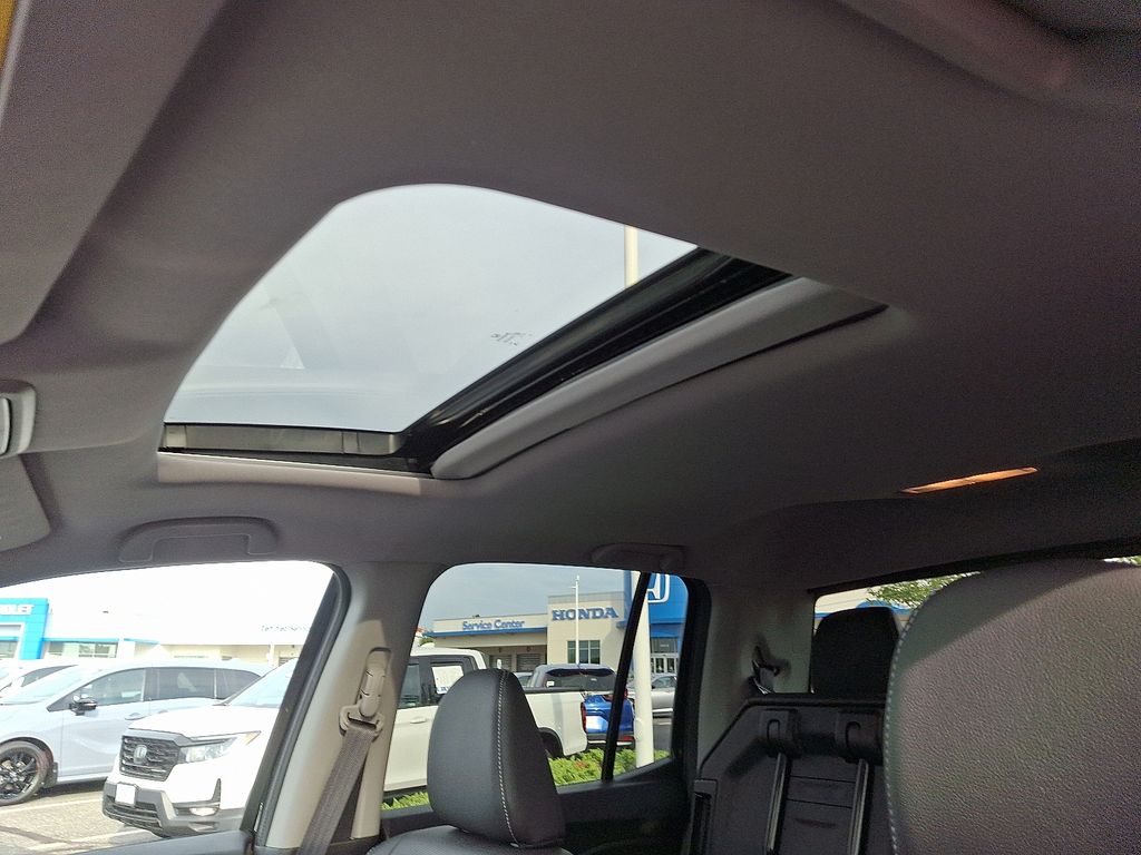 Thumbnail: 2021 Honda Ridgeline - 15