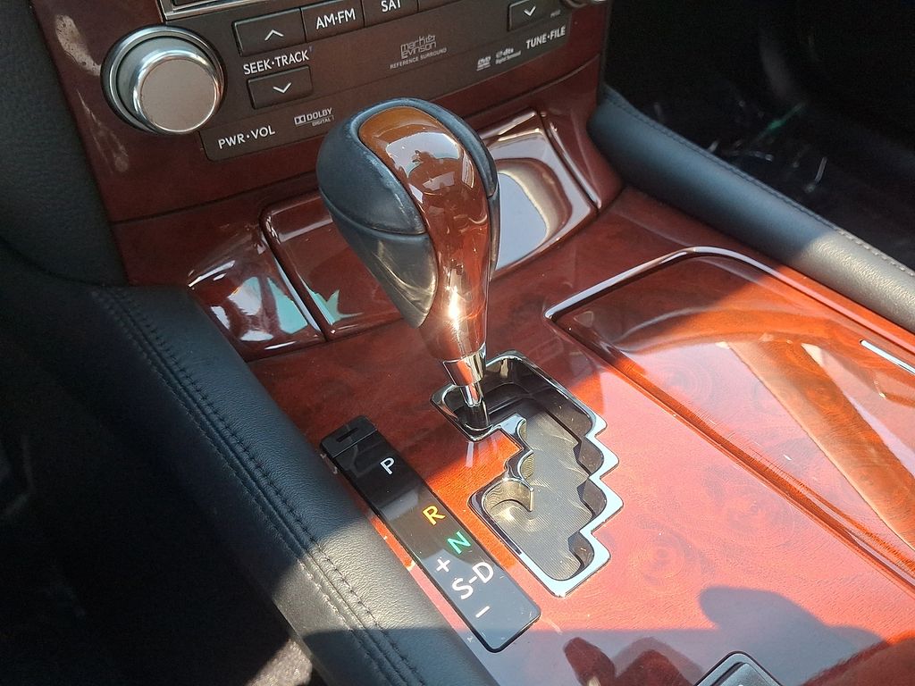 Thumbnail: 2011 Lexus LS - 15