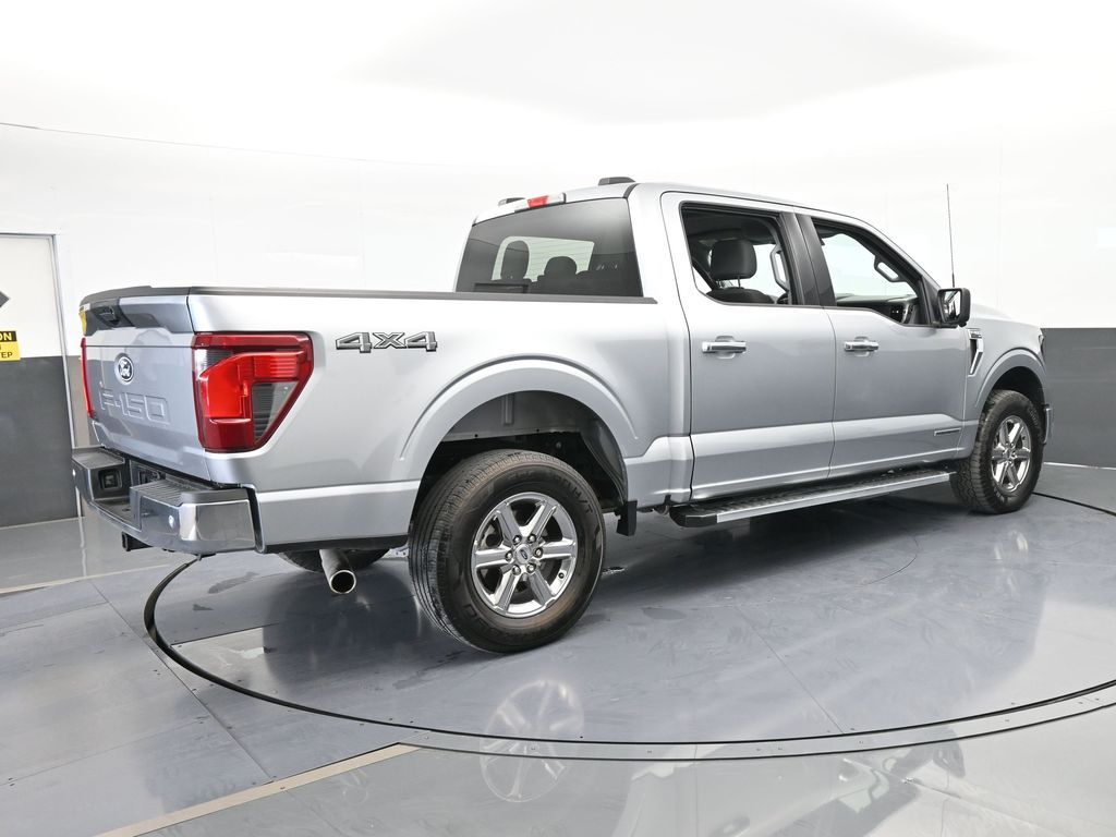 Used 2024 Silver Metallic Ford XLT image 6