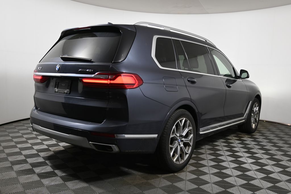 Thumbnail: 2022 BMW X7 - 11
