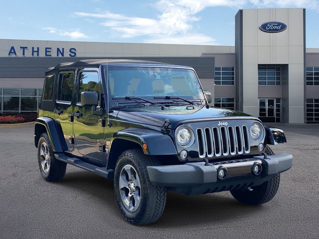 Black Clearcoat 2018 Jeep Wrangler SUV / Crossover Four-Wheel Drive 5-Speed Automatic