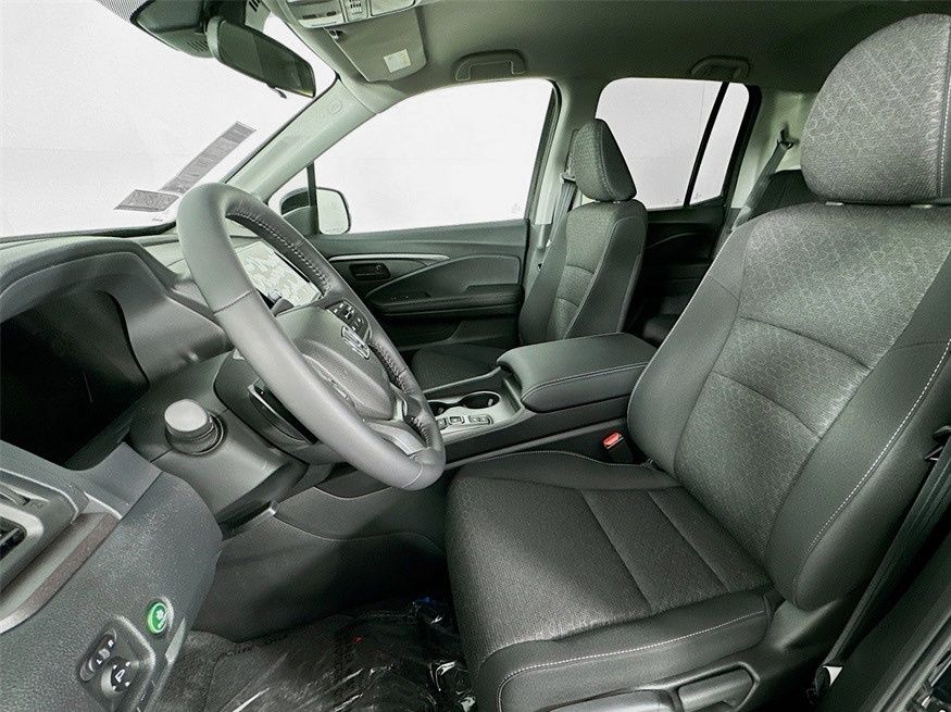 2025 Honda Ridgeline Sport photo
