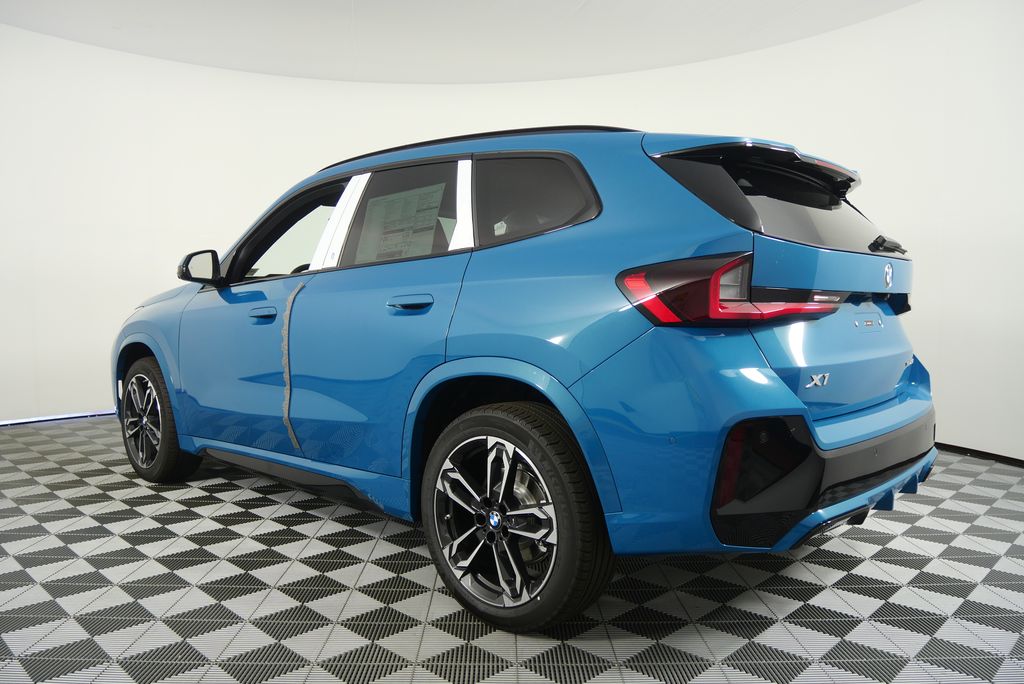 Thumbnail: 2025 BMW X1 - 5