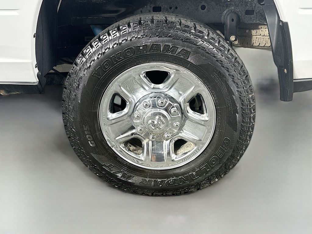 Used 2022 White Ram Tradesman image 34