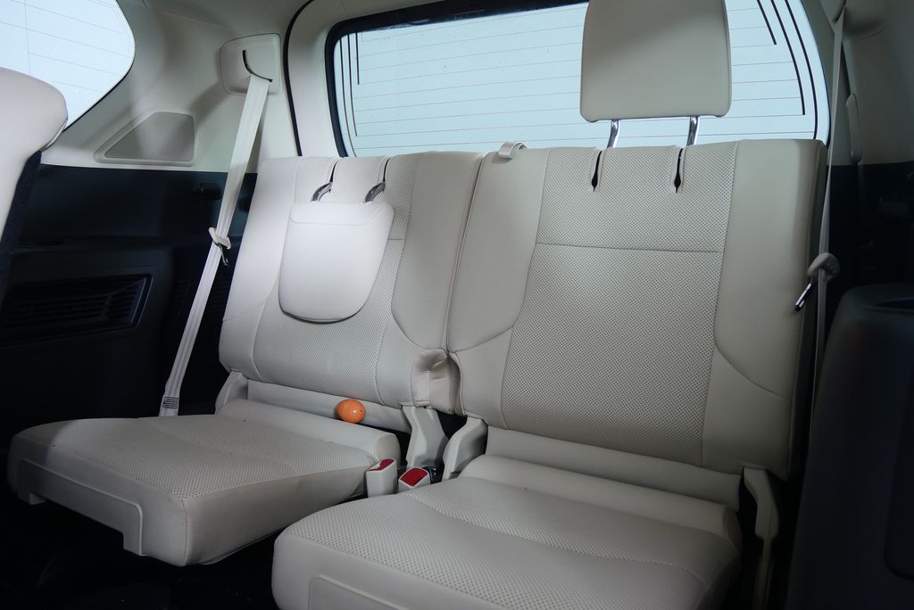 2023 Lexus GX 460 18