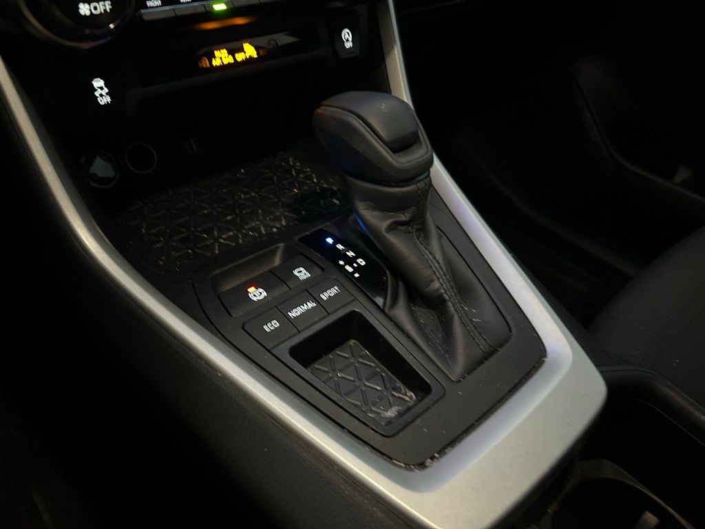 Thumbnail: 2023 Toyota RAV4 - 27