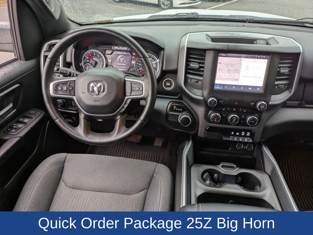 2022 Ram 1500 Big Horn Crew Cab 4x2 5'7" Box