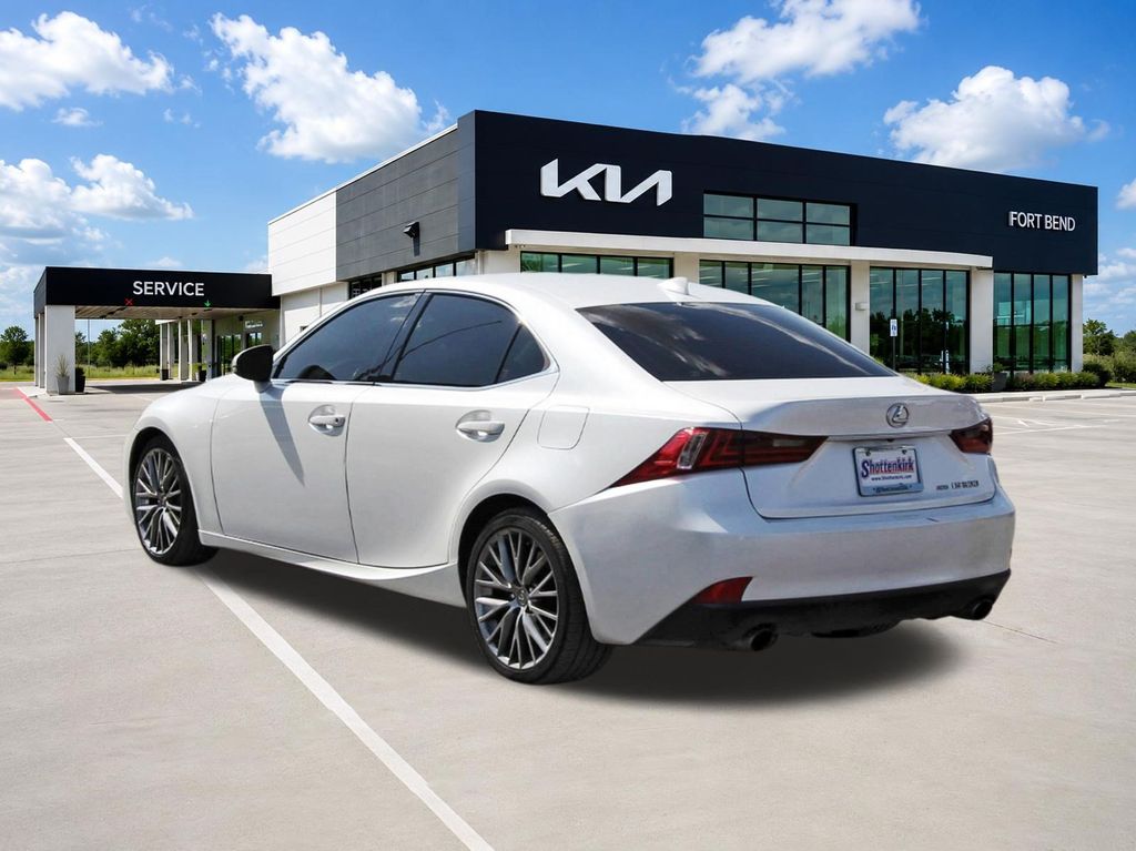 Used 2016 Lexus IS Sedan