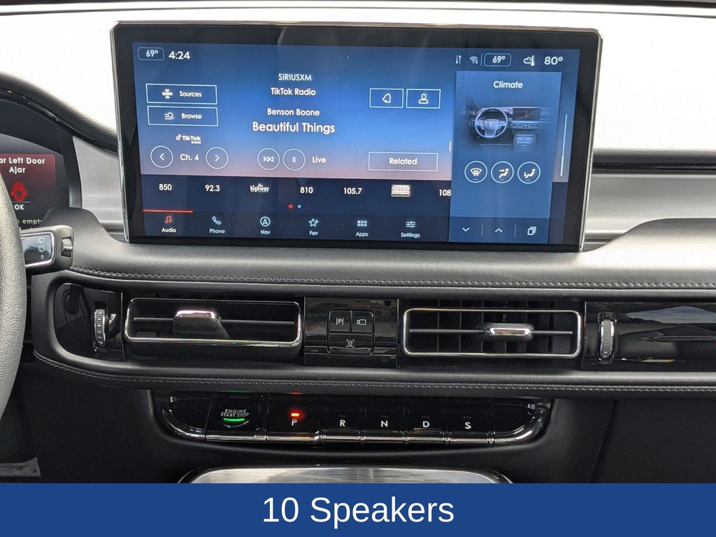 2022 Lincoln Nautilus Standard