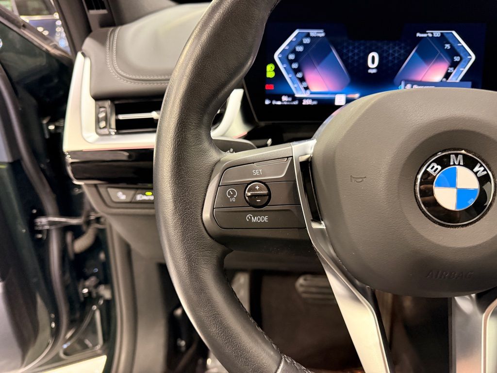 Thumbnail: 2025 BMW X1 - 13