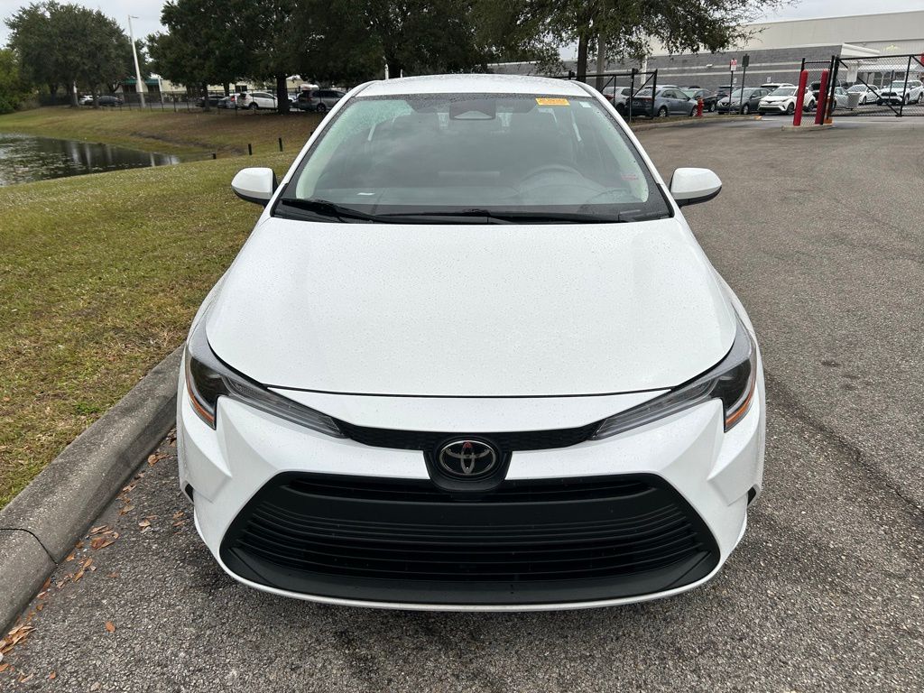 Thumbnail: 2025 Toyota Corolla - 8