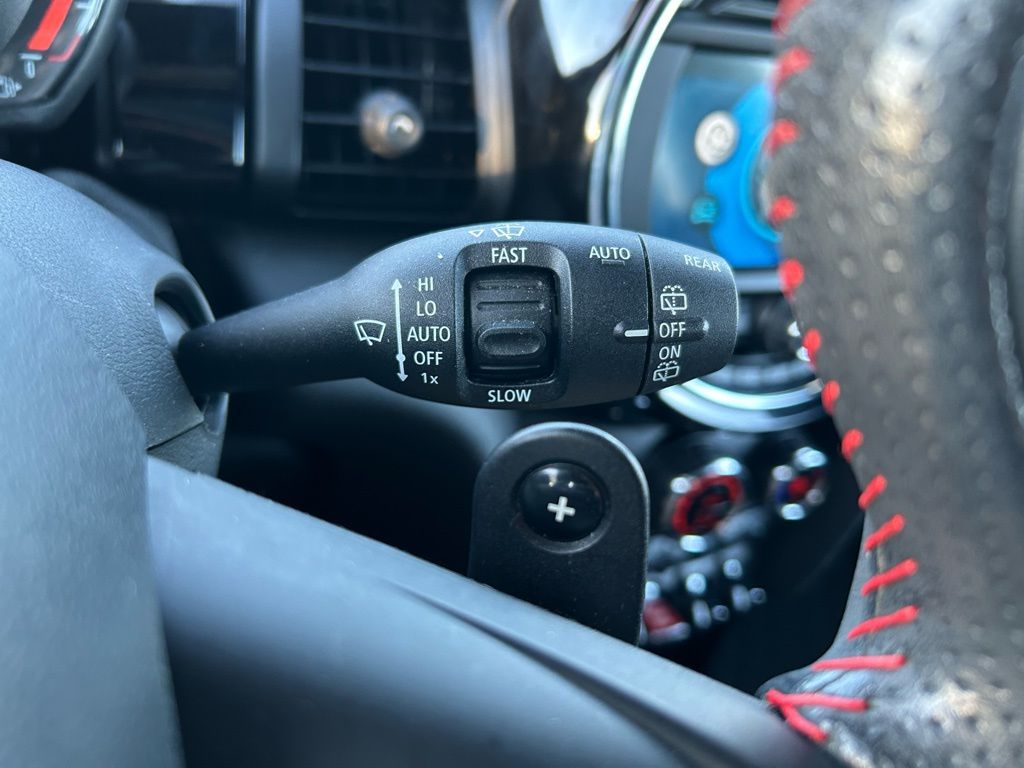 Thumbnail: 2021 MINI Cooper - 20