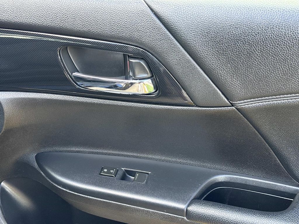 Thumbnail: 2014 Honda Accord - 20