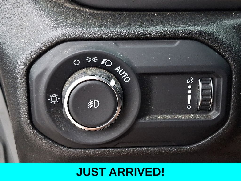 Used 2023 Jeep Wrangler SUV