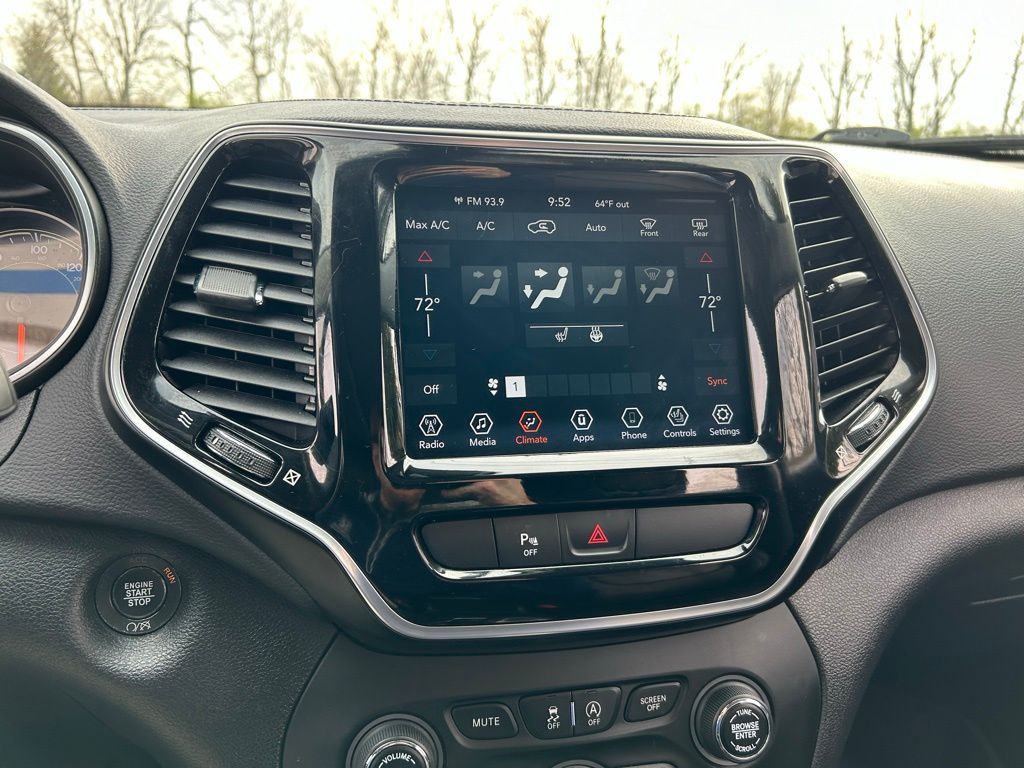 2020 Jeep Cherokee Limited Edition 32