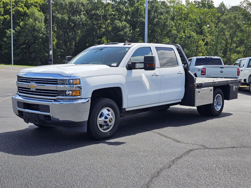 2018 Chevrolet Silverado 3500HD LT Crew Cab LB DRW 4WD