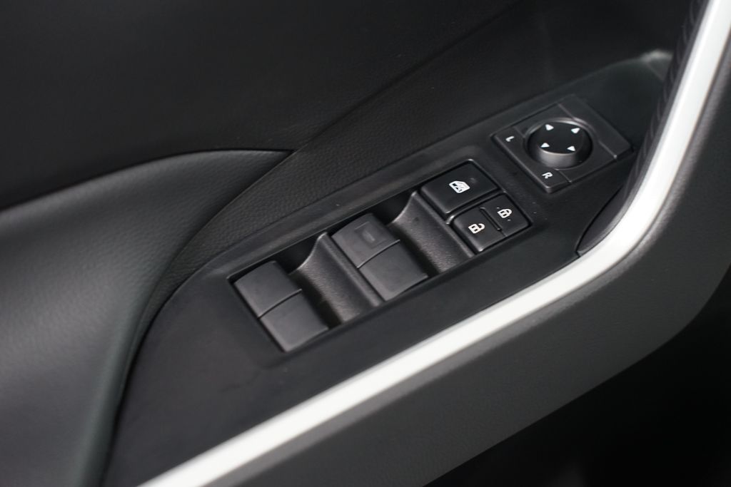 Thumbnail: 2025 Toyota RAV4 - 29