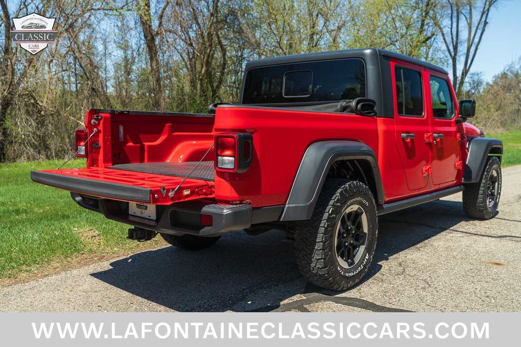 2020 Jeep Gladiator 24