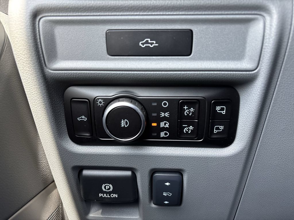 New 2026 Blue Ford Lariat image 33
