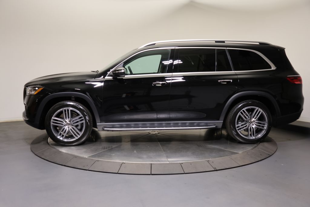 Thumbnail: 2026 Mercedes-Benz GLS - 4