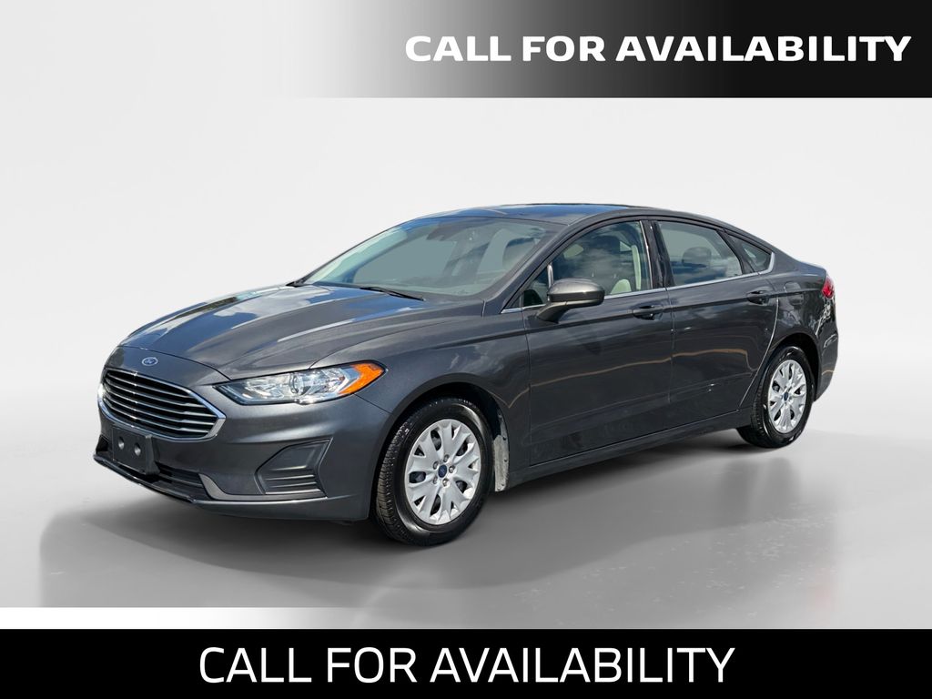 Gray (Magnetic) 2019 Ford Fusion Sedan Front-Wheel Drive 6-Speed Automatic