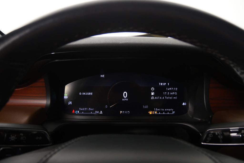 Thumbnail: 2022 Lincoln Aviator - 23