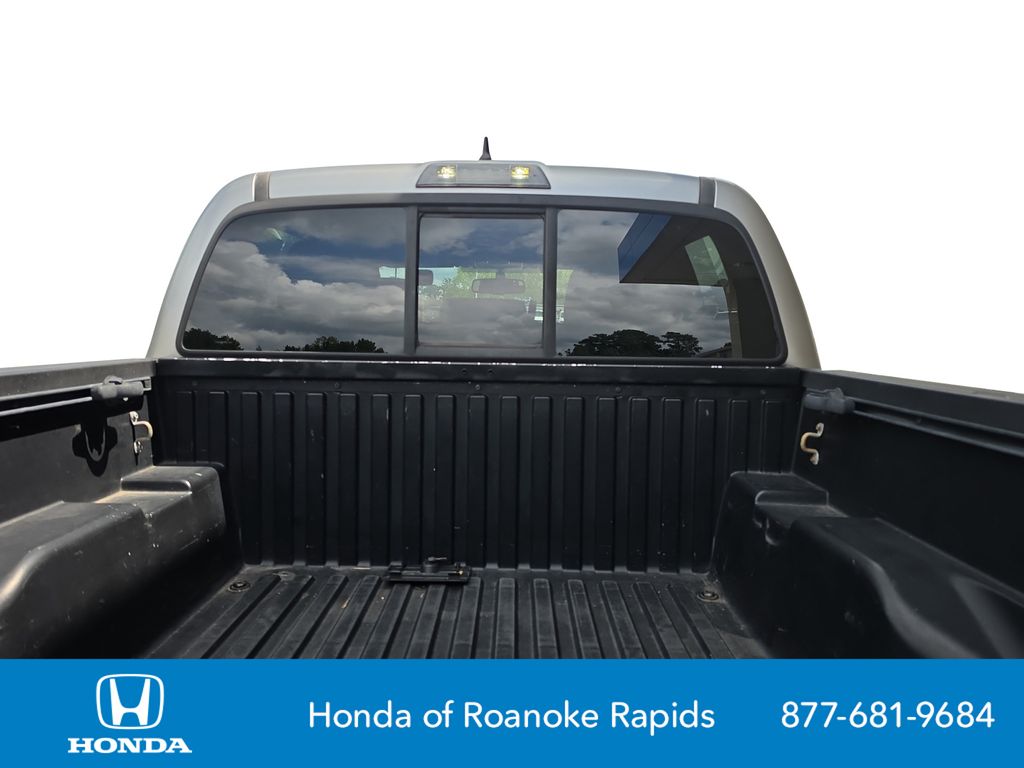 Used 2016 Toyota Tacoma Truck