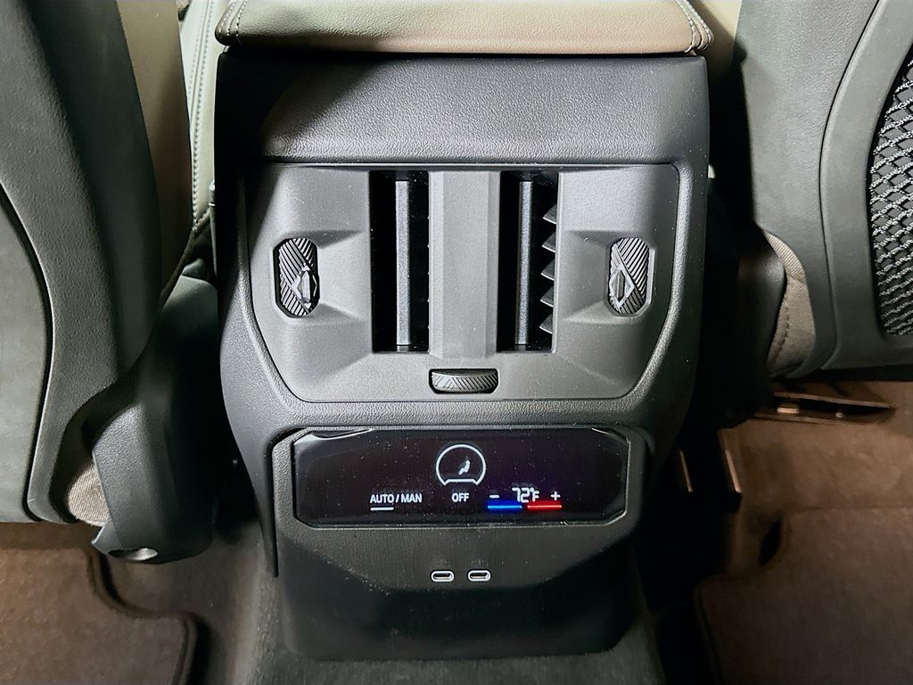 Thumbnail: 2026 BMW X3 - 18