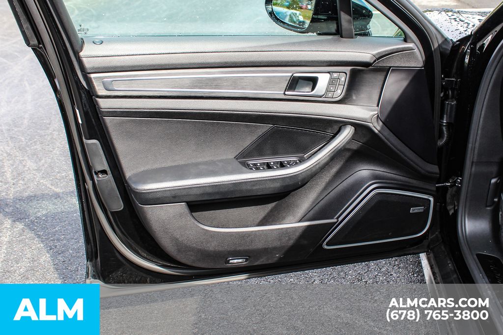 Used 2023 Black Porsche 4 Platinum Edition image 37