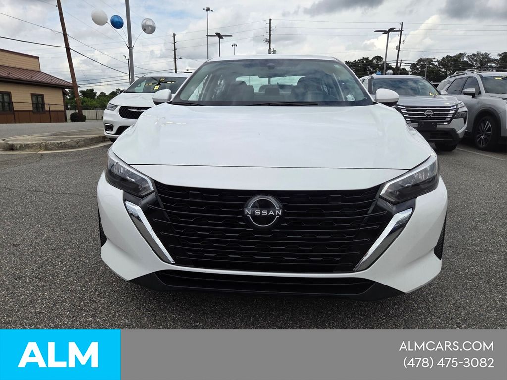 Used 2024 White Nissan SV image 3