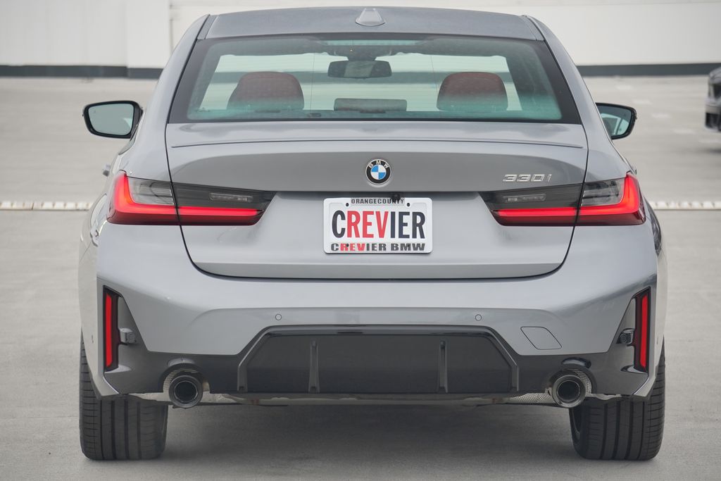 Thumbnail: 2025 BMW 3 Series - 6
