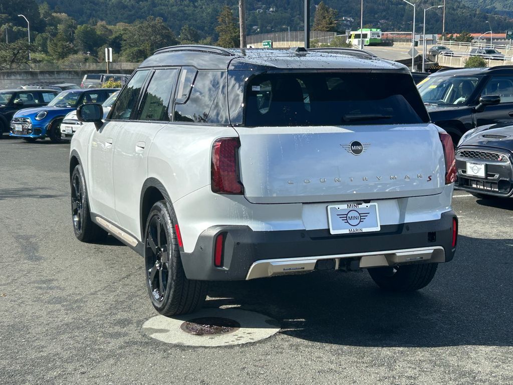 Thumbnail: 2026 MINI Cooper Countryman - 3