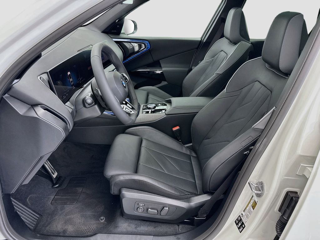Thumbnail: 2026 BMW X3 - 18