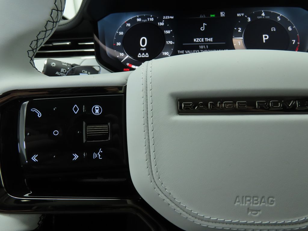 Thumbnail: 2025 Land Rover Range Rover Sport - 11