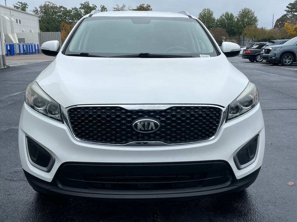 2017 Kia Sorento LX 8