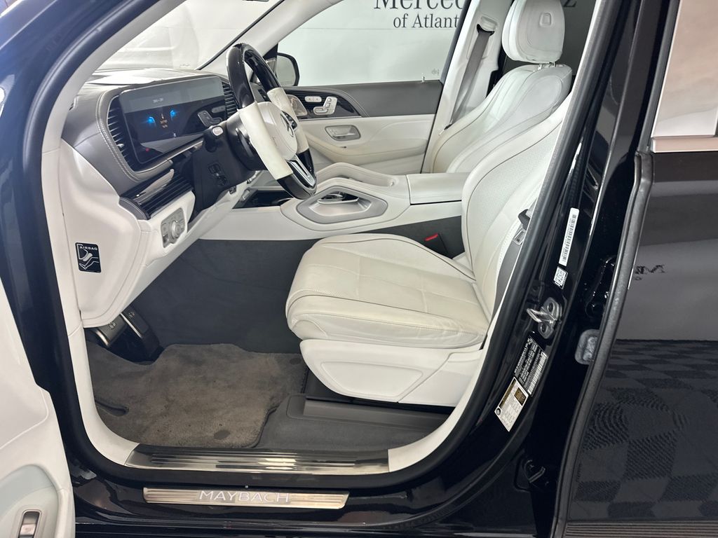 2022 Obsidian Black Mercedes-Benz GLS Maybach GLS 600 AWD SUV