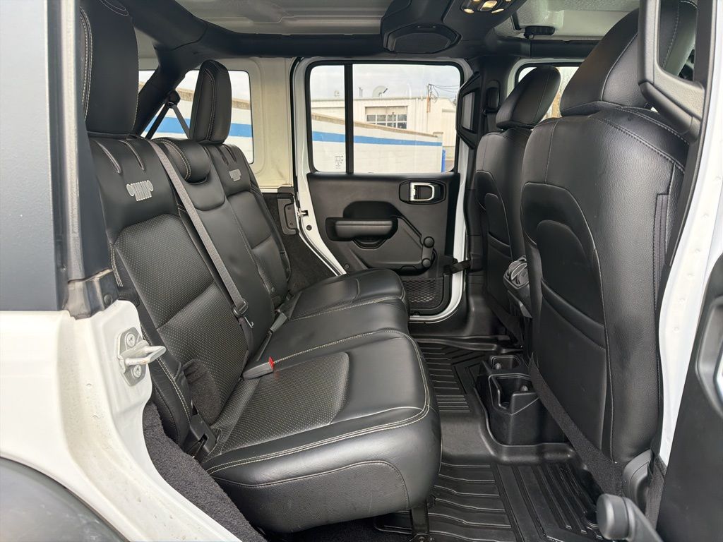 Thumbnail: 2021 Jeep Wrangler - 24