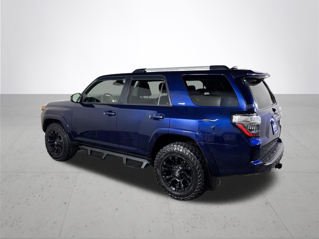 2020 Toyota 4Runner SR5