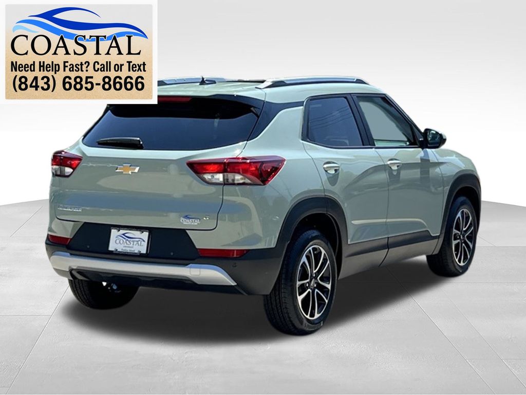 2026 Chevrolet TrailBlazer LT Green at Bob Mills Chevrolet