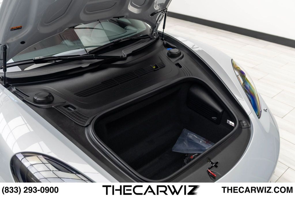 2023 Porsche 718 Cayman