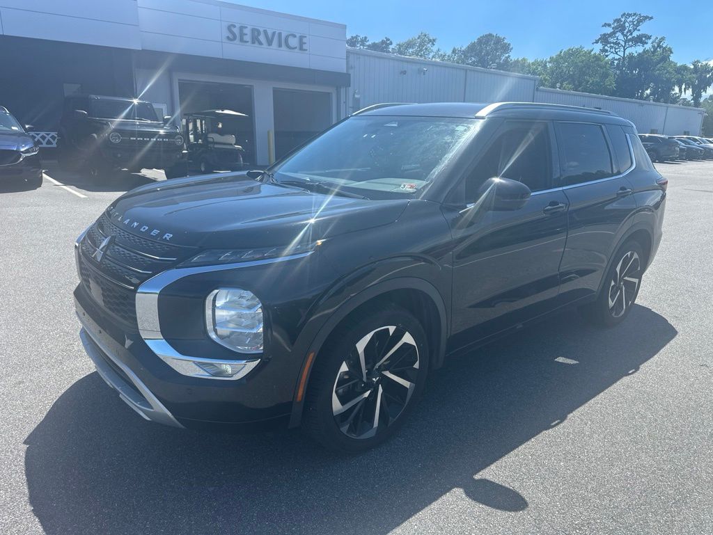2022 Mitsubishi Outlander SEL Special Edition 2WD